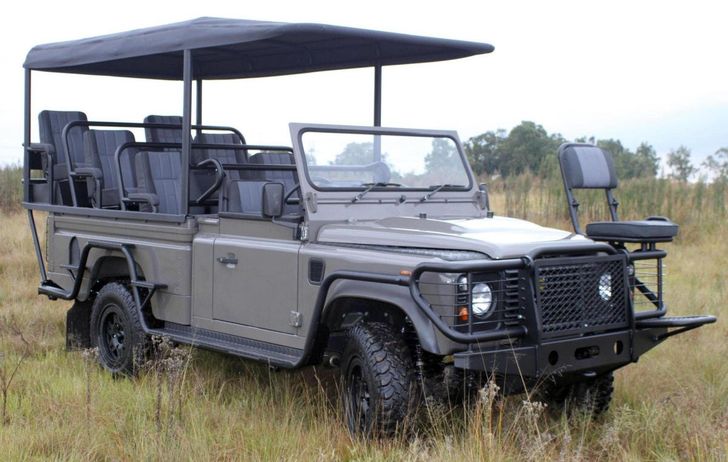 Электрический Land Rover Defender