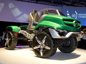 Mercedes-Benz представила необычный концепт Unimog Mercedes-Benz представила необычный концепт Unimog