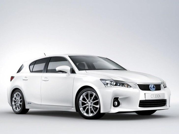 Lexus CT 200h: «гибрид» light-класса Lexus CT 200h: «гибрид» light-класса