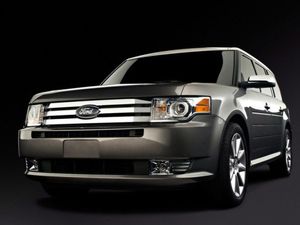 В Лос-Анджелесе Ford представит обновленный семейный кроссовер Flex В Лос-Анджелесе Ford представит обновленный семейный кроссовер Flex