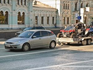 Автомобиль с прицепом