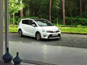 2013 Toyota Verso 2013 Toyota Verso