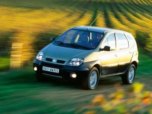 1999 Renault Scenic RX4 (первая внедорожная модификация модели) 1999 Renault Scenic RX4 (первая внедорожная модификация модели)