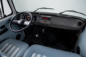 Volkswagen Kombi — интерьер Volkswagen Kombi — интерьер