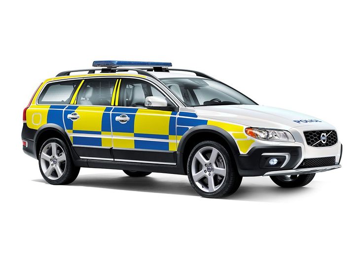 Полицейский Volvo XC70 Полицейский Volvo XC70