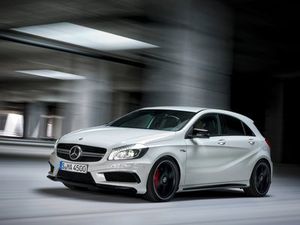 2014 Mercedes-Benz A45 AMG