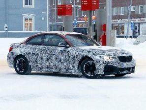 BMW обкатывает предсерийный образец спорт-купе M2 BMW обкатывает предсерийный образец спорт-купе M2