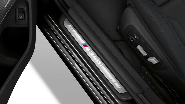 Интерьер BMW M340i Интерьер BMW M340i