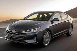 Обновленный Hyundai Elantra