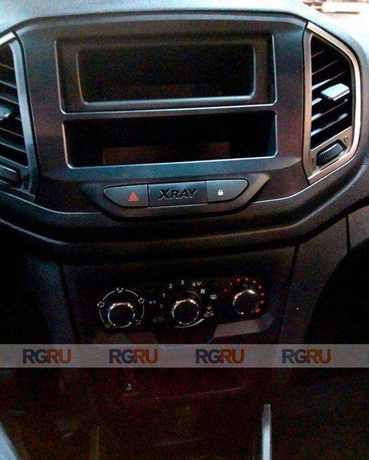 Ультрабюджетный LADA XRay Cross Ультрабюджетный LADA XRay Cross
