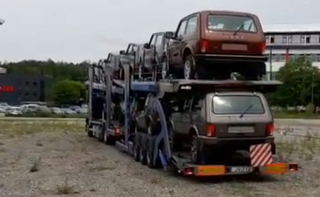 LADA 4×4 на автовозе