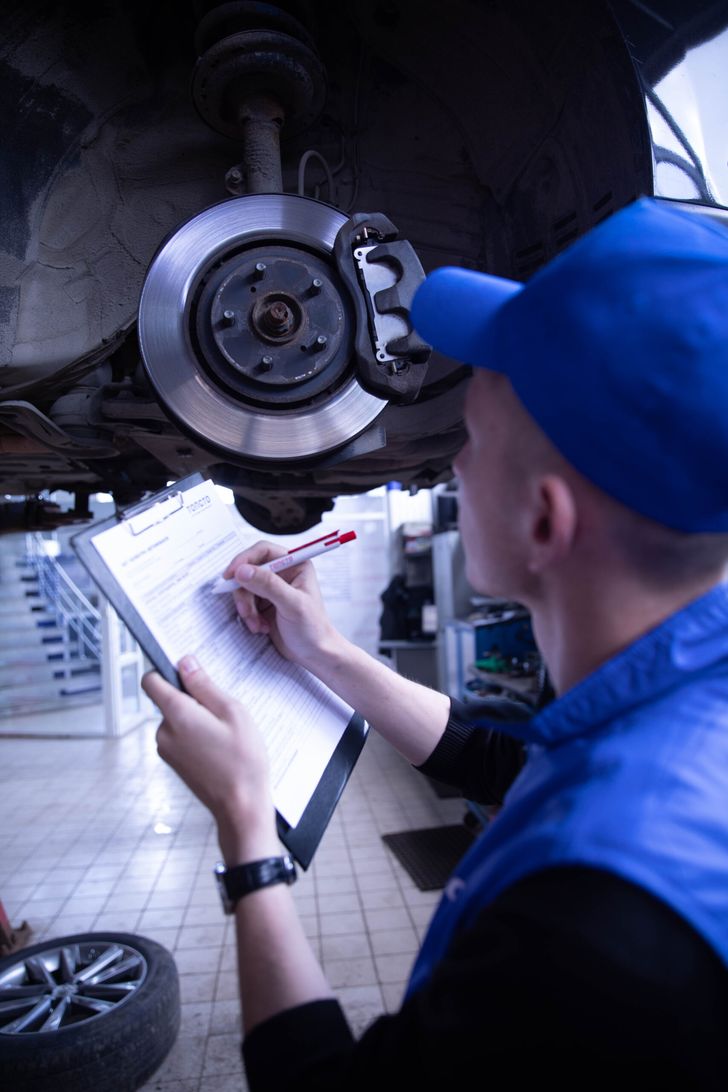 Михаил Мишустин продлил действующий порядок техосмотра до 1 октября