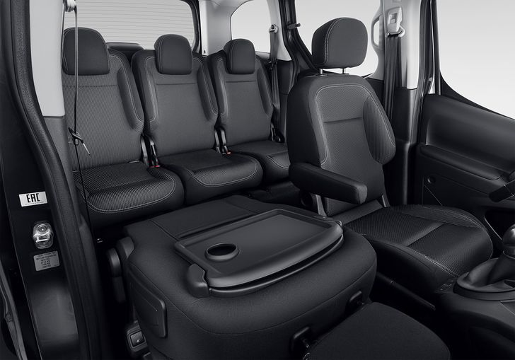 Интерьер Citroen Berlingo Multispace Интерьер Citroen Berlingo Multispace