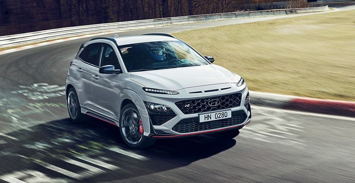 Компания Hyundai представила новый кроссовер Hyundai Kona N 2022 года Компания Hyundai представила новый кроссовер Hyundai Kona N 2022 года