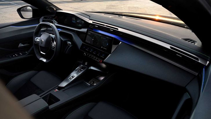 Интерьер Peugeot 308 SW Интерьер Peugeot 308 SW