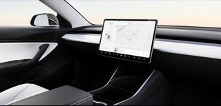 Интерьер Tesla без руля и педалей