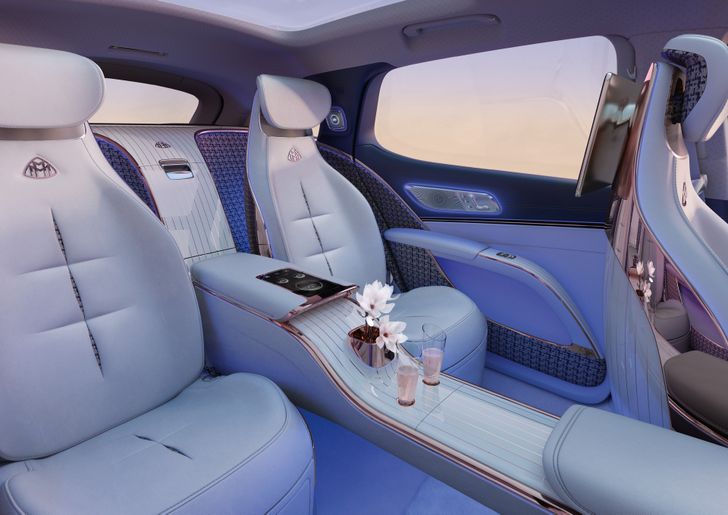 Салон Mercedes-Maybach EQS Concept Салон Mercedes-Maybach EQS Concept