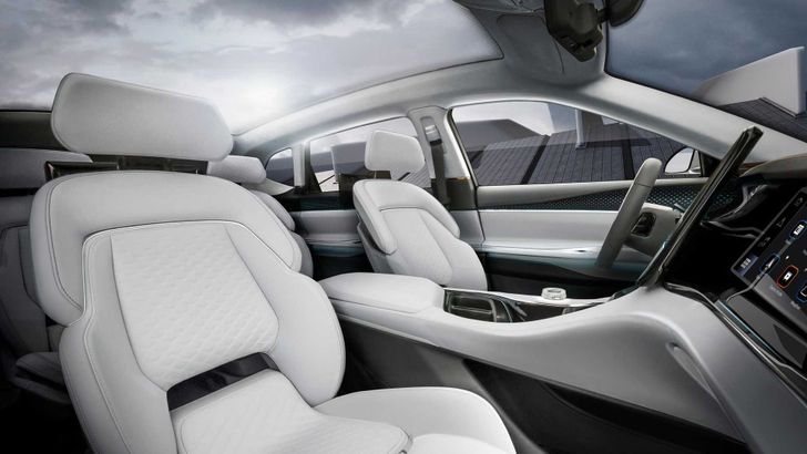 Интерьер Chrysler Airflow Интерьер Chrysler Airflow