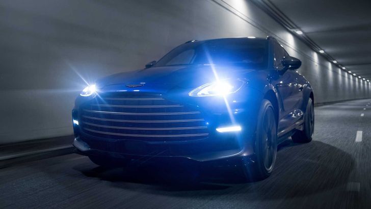 Aston Martin DBX707 Aston Martin DBX707