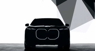 BMW i7 Teaser