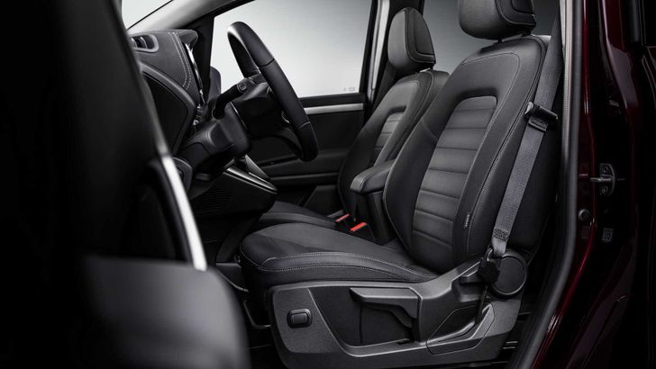 Интерьер Mercedes-Benz T-Class Интерьер Mercedes-Benz T-Class