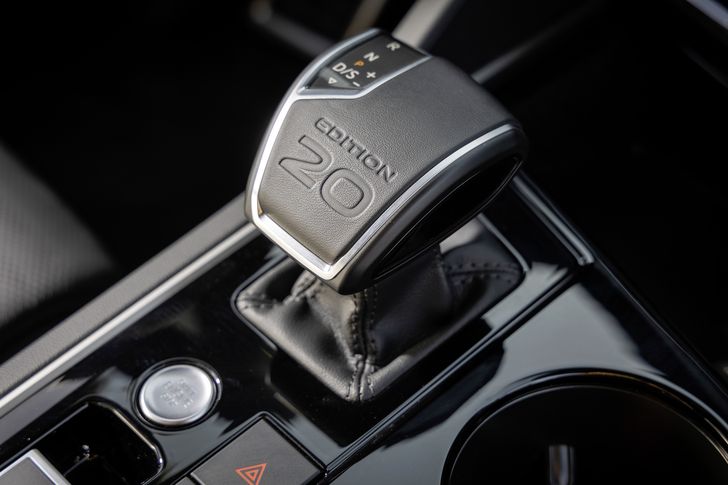 Интерьер Volkswagen Touareg Edition 20