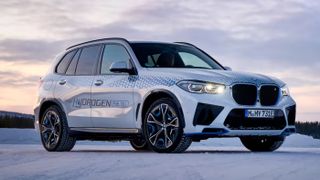 Водородный BMW iX5 Hydrogen