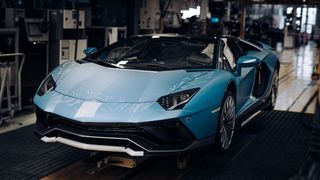 Последний Aventador LP 780-4 Ultimae