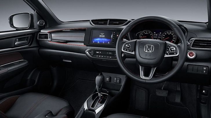 Интерьер Honda WR-V