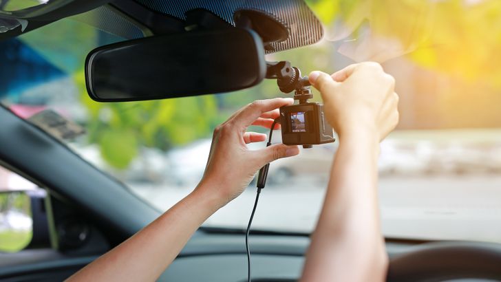 Названы самые желанные подарки для российских автомобилистов на Новый год Названы самые желанные подарки для российских автомобилистов на Новый год