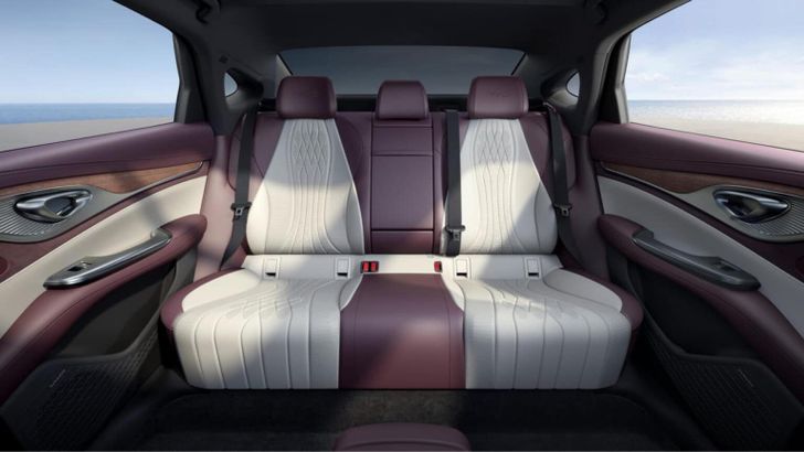 Интерьер BYD Seal DM-i Интерьер BYD Seal DM-i