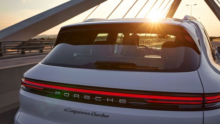 Porsche Cayenne Turbo E-Hybrid