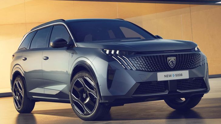 Представлен Peugeot E-5008: первый в своем роде электрический семиместный кроссовер Представлен Peugeot E-5008: первый в своем роде электрический семиместный кроссовер