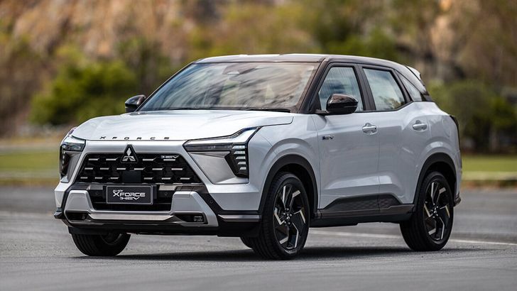 Представлен новый кроссовер Mitsubishi с расходом топлива 4 литра на «сотню»