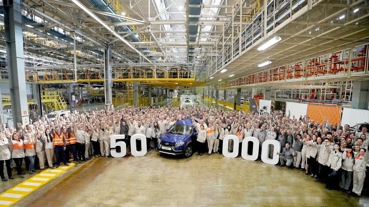 50-тысячный LADA Largus в Ижевске 50-тысячный LADA Largus в Ижевске