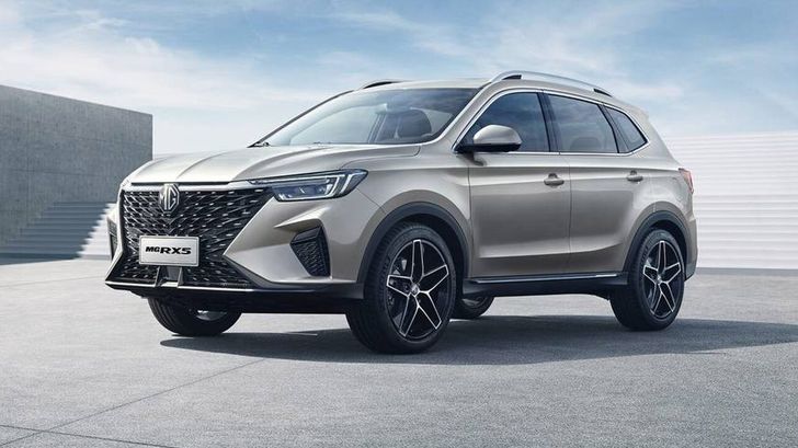 В России официально появился новый кроссовер класса Volkswagen Tiguan и Toyota RAV4 В России официально появился новый кроссовер класса Volkswagen Tiguan и Toyota RAV4