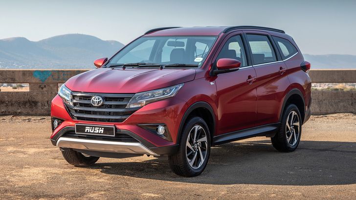 В России появился недорогой семиместный кроссовер Toyota, который стоит намного дешевле «китайцев» В России появился недорогой семиместный кроссовер Toyota, который стоит намного дешевле «китайцев»