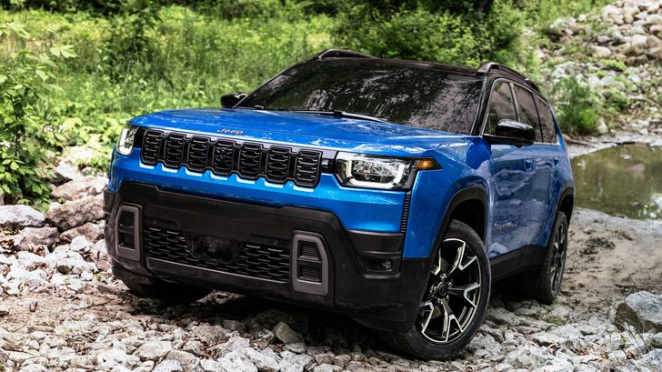 Переосмысление сегмента: Jeep анонсировал совершенно новый Cherokee Переосмысление сегмента: Jeep анонсировал совершенно новый Cherokee