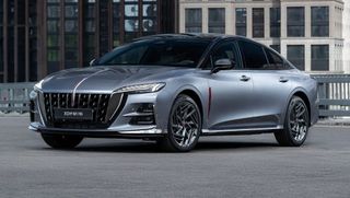 Hongqi H6