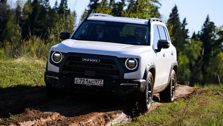 В России внезапно рухнули цены на три популярных кроссовера Haval. Но есть нюанс В России внезапно рухнули цены на три популярных кроссовера Haval. Но есть нюанс