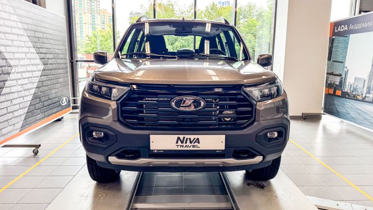 LADA Niva Travel LADA Niva Travel