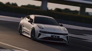 Zeekr 001 FR