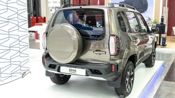 LADA Niva Travel LADA Niva Travel
