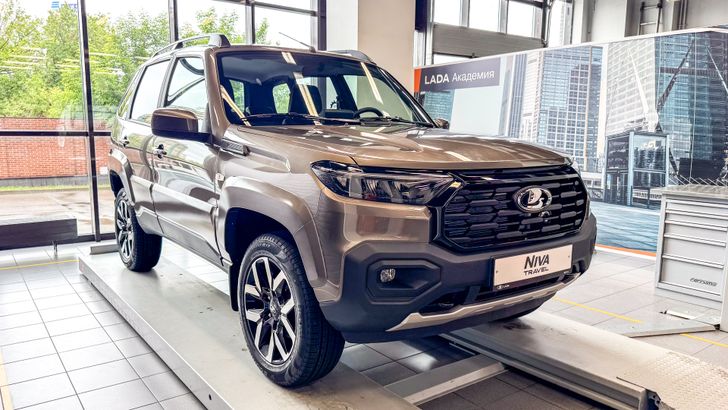 Интерьер LADA Niva Travel Интерьер LADA Niva Travel