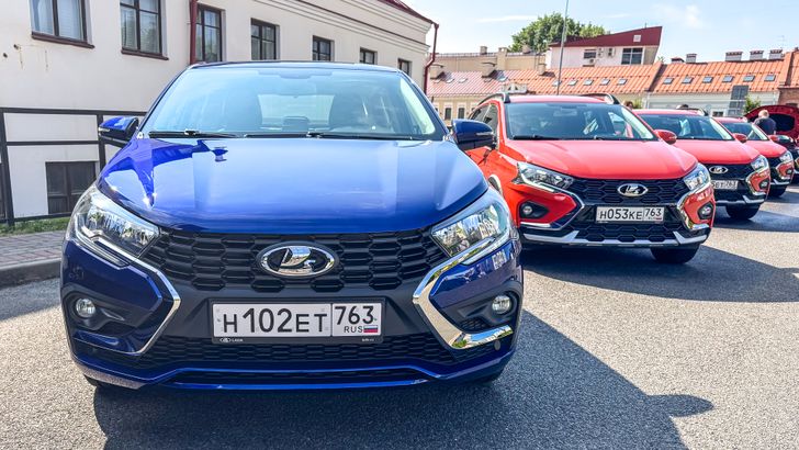 LADA Iskra LADA Iskra