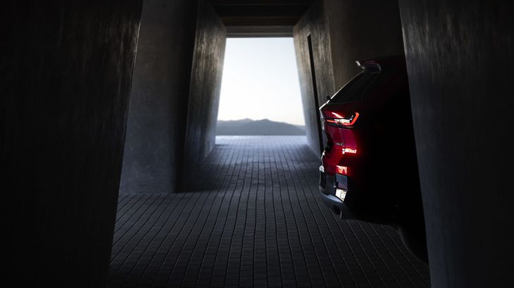 Тизер Mazda CX-5 2026 года Тизер Mazda CX-5 2026 года