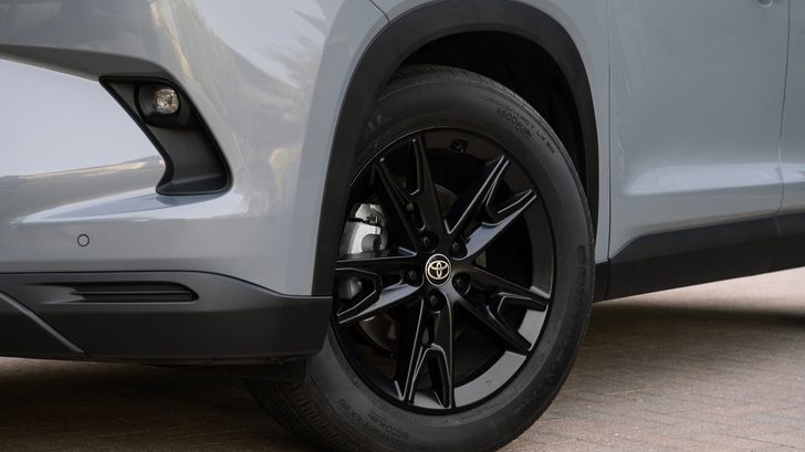 Toyota Grand Highlander 2026 года Toyota Grand Highlander 2026 года