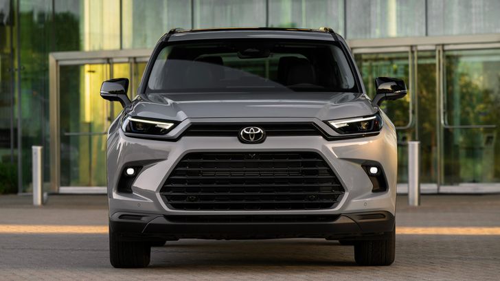 Toyota Grand Highlander 2026 года Toyota Grand Highlander 2026 года