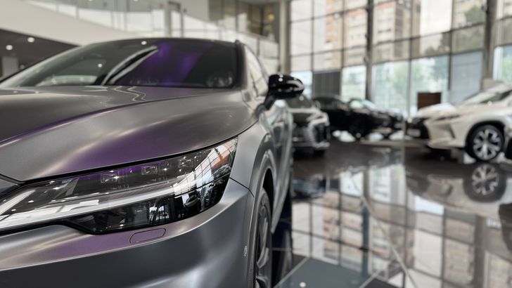 Скидки тают на глазах: дилеры изменили условия покупки новых автомобилей в России