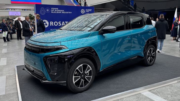 Электромобиль «Атом»